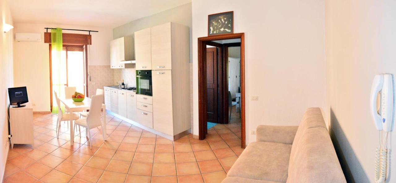 La Contessa Aparthotel Santa Teresa Gallura Bagian luar foto